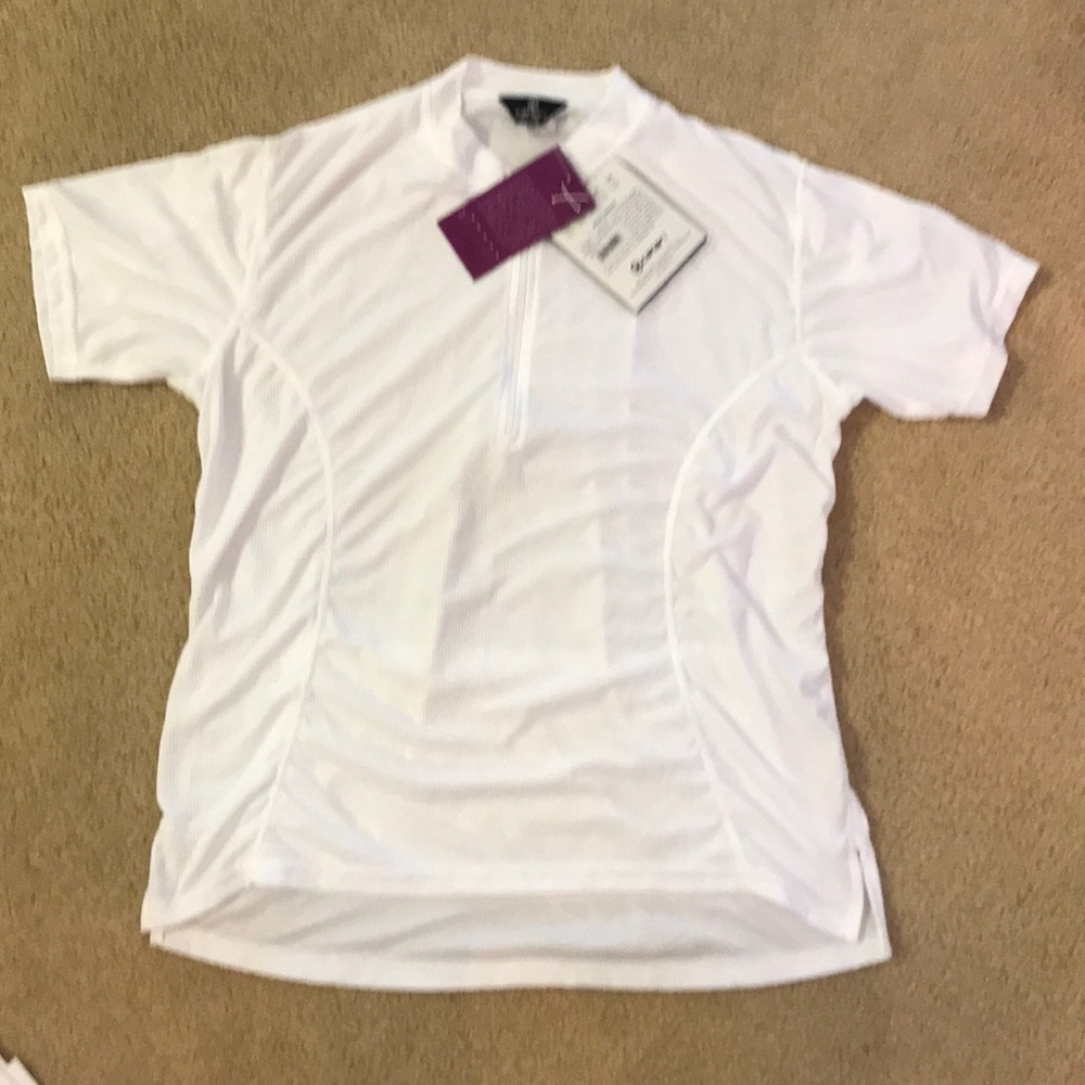 Woman’s cycling jersey
